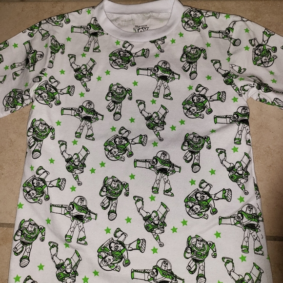 💲Toy Story Buzz Lightyear Tee - Picture 1 of 4